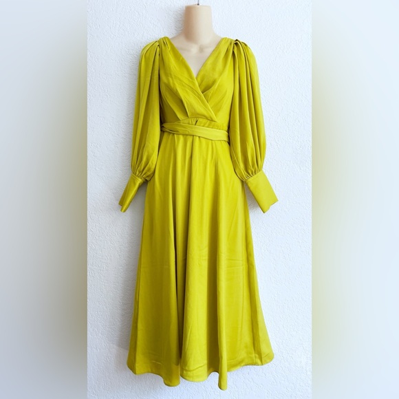 NEW Banana Republic Blouson-Sleeve Citron Green Celestial Maxi Dress 2 Petite - Picture 2 of 9